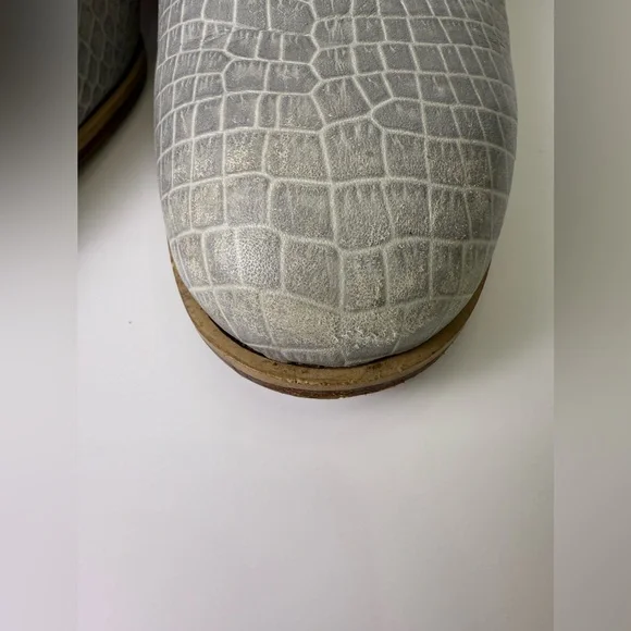 Rachel Comey Gray Croc-Embossed Ankle Boots 10 9.5 - Picture 4 of 11